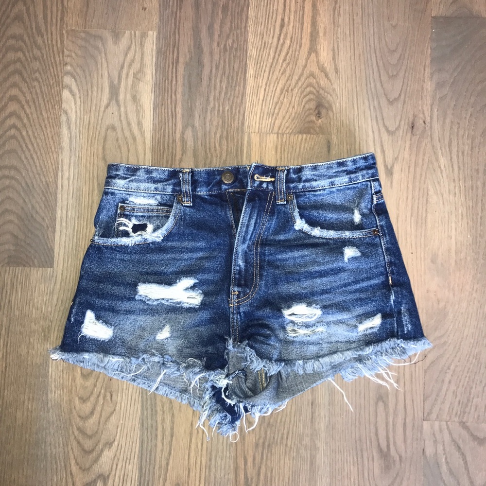 Zara Trafaluc distressed denim shorts